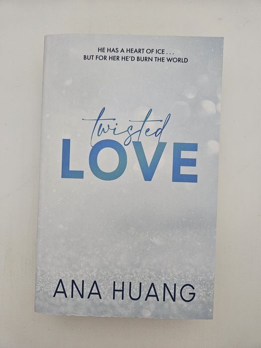 КНИГА Twisted Love, Ana Huang