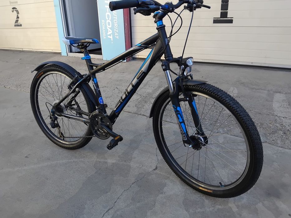 Vând bicicleta Bulls din aluminiu