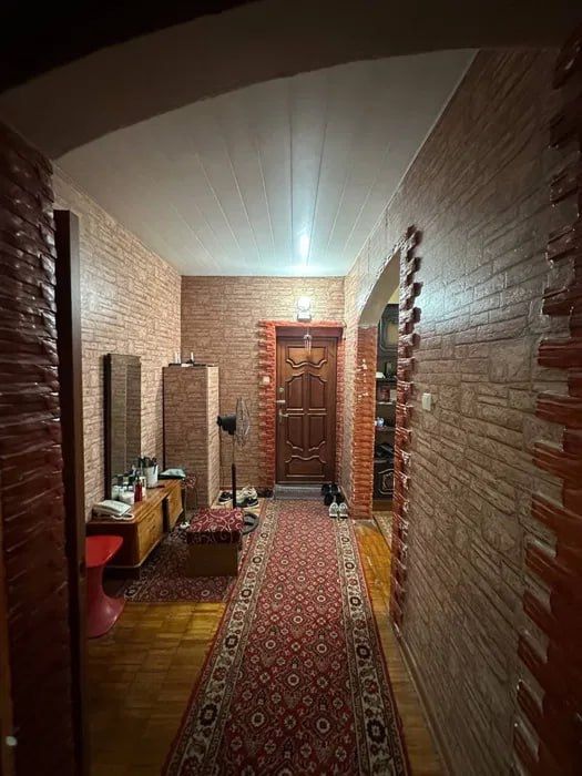 Карасу 3 Продается 3/3/5 Орр-Поликлиника №8