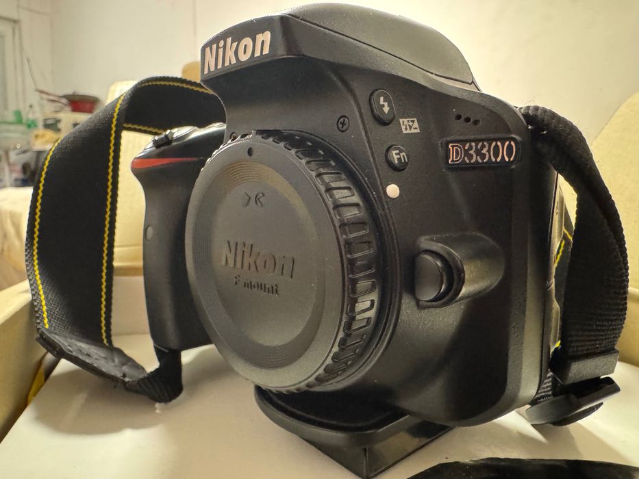 Nikon D3300 + два обектива и много аксесоари