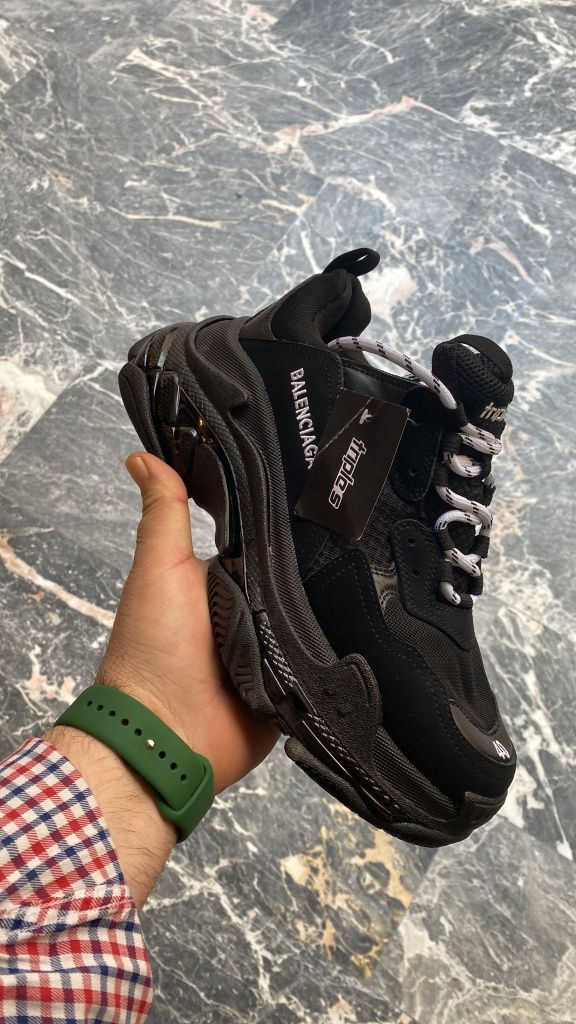 Balenciaga Triple S Premium