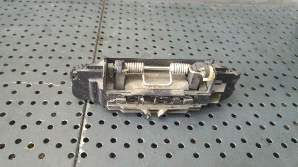 Maner usa dreapta spate audi a4 b7 8ed avant 4b0839885