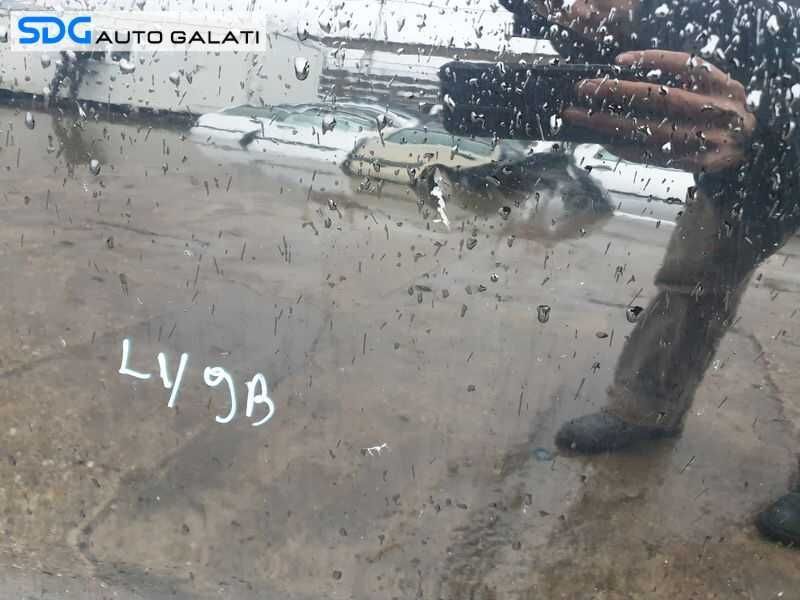 Usa Usi Portiera Portiere Stanga Spate Dezechipata Audi A1 2010 - 2018 Culoare LY9B