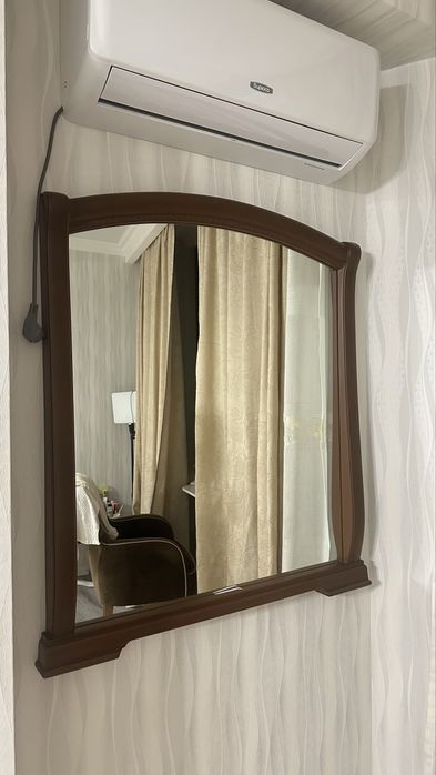 Зеркало деревянный винтаж