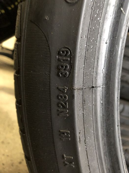 2бр. Pirelli Cinturato P7 255 40 20