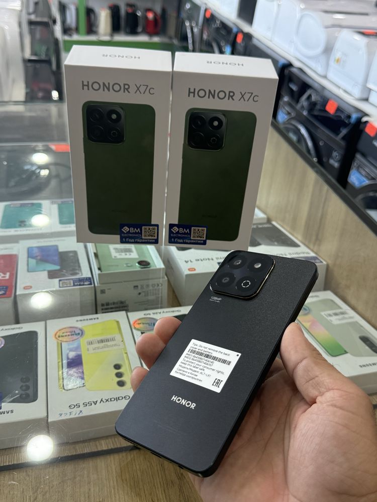 Новые смартфон Honor X7c 6/128GB нахт и в рассрочку берите