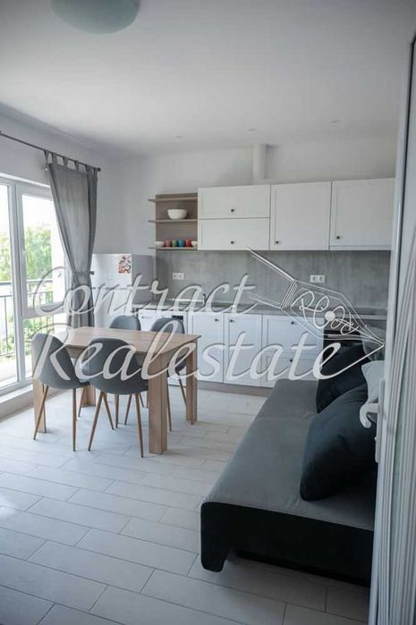 Дава се под наем Двустаен апартамент в Варна, Колхозен пазар - 65 кв.м за 433.5 € - Снимка #3