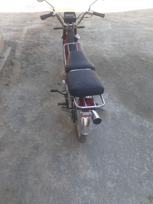 Сатилади  250000