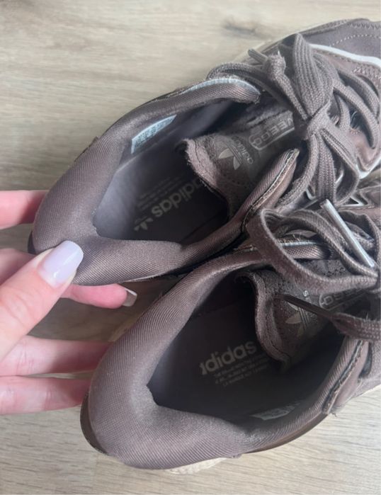 Adidasi Adidas maro