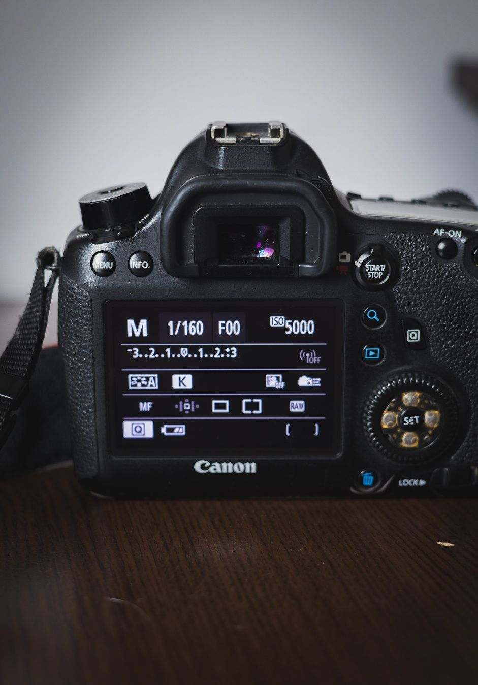 Canon EOS 6D – DSLR Full Frame