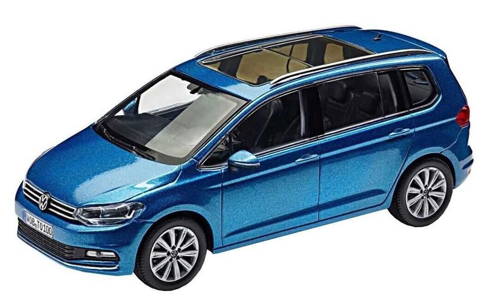 ПРОМО!Оригинални колички макет VW Touran  мащаб 1:43