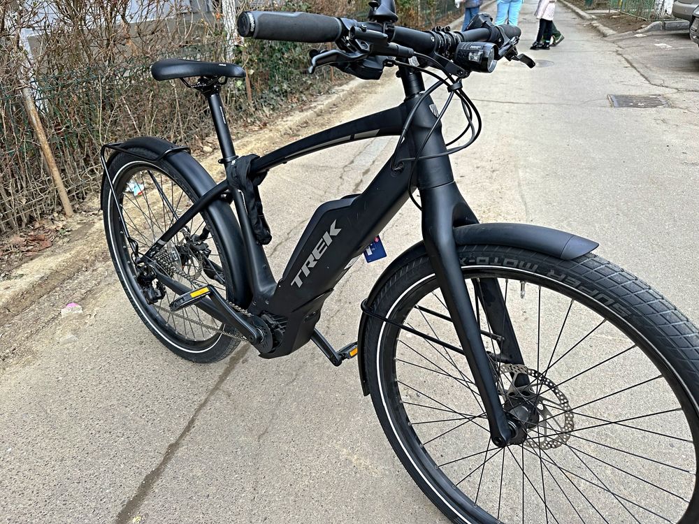 Bicicleta electrica deosebita noua Trek Super Commuter +7 Model RaR