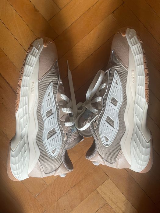 Спортни обувки Adidas