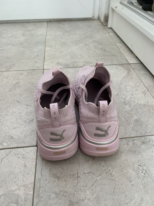 Puma маратонки лилави