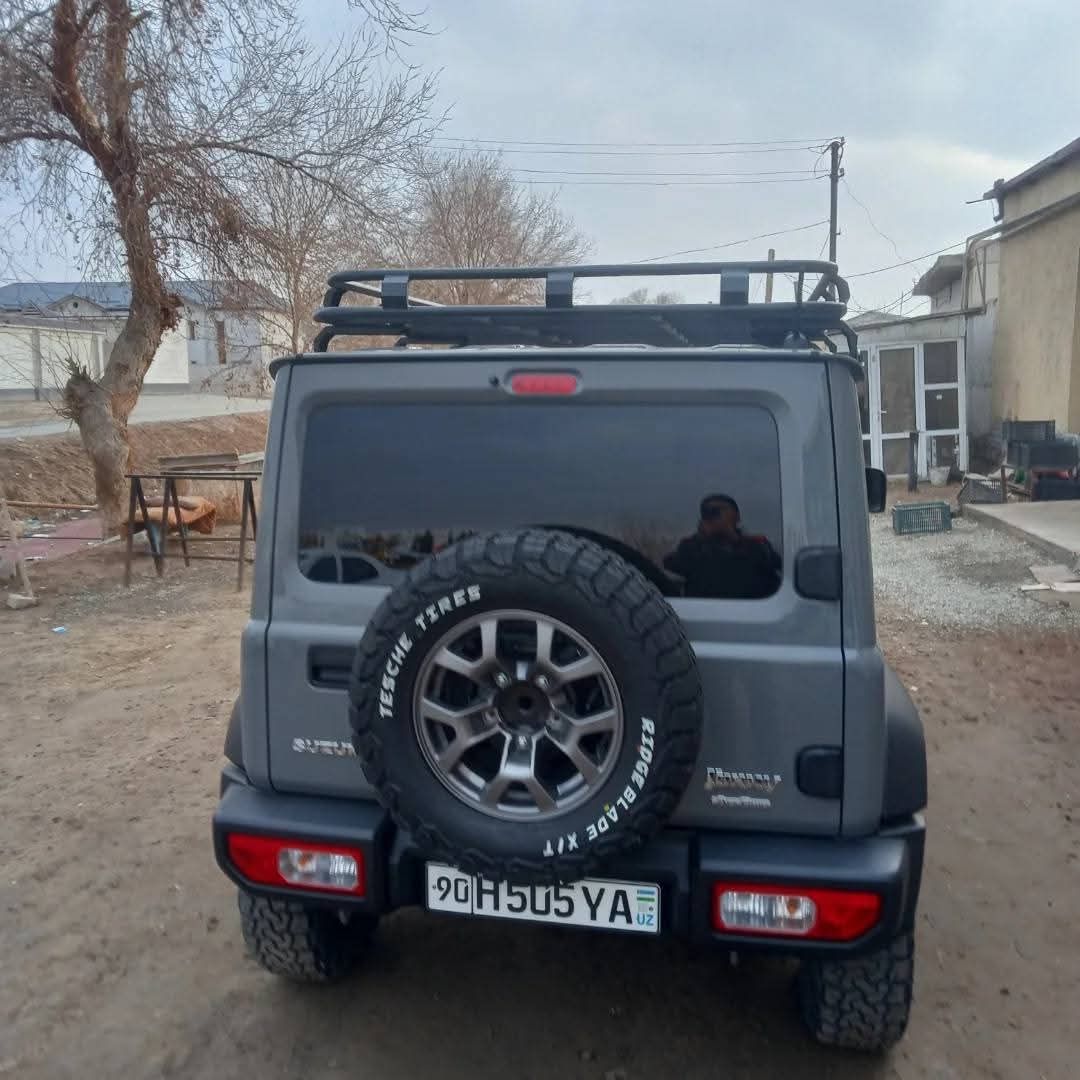 Багажник на крышу автомобиля