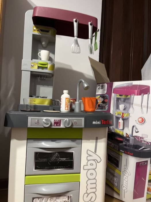 bucatarie de jucarie