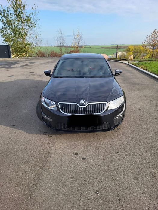 Skoda Octavia vRS 2015 DSG 184hp