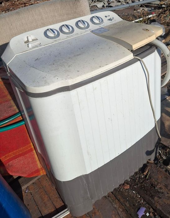 Продам машинку  полуавтомат