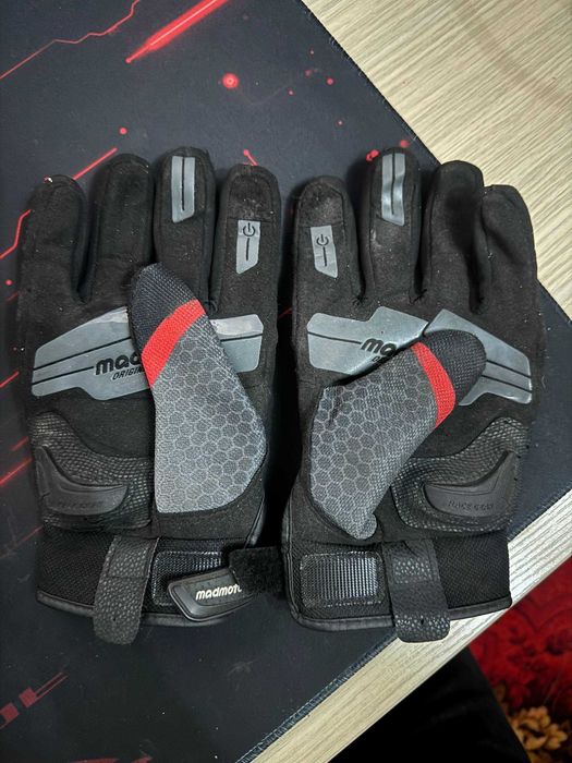 мотоцикл учун перчатка