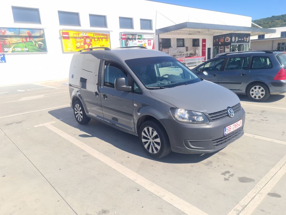 Vand urgent Caddy 2014 1.6 TDI 4400 euro