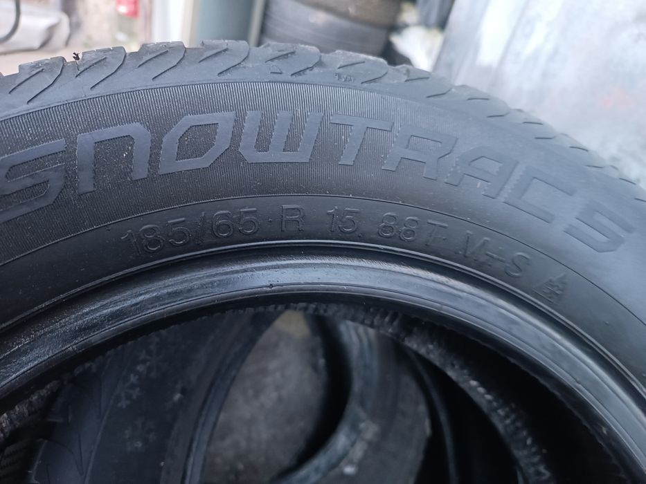 185/65/15 Vredestein