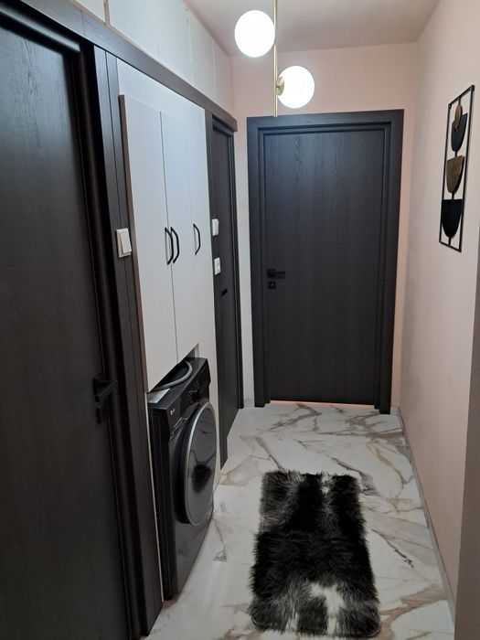 Apartament revonat complet de Lux 4 camere, Uta etajul 1, centrala , c