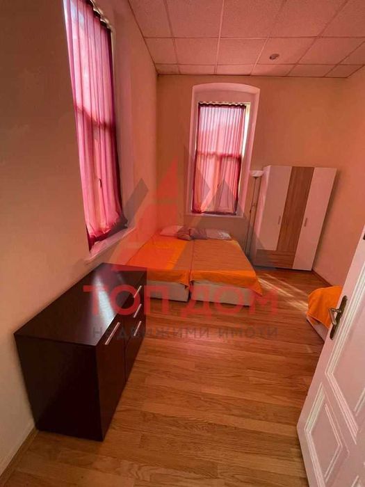 Дава се под наем Четиристаен апартамент в Варна, Център - 90 кв.м за 612 € - Снимка #7