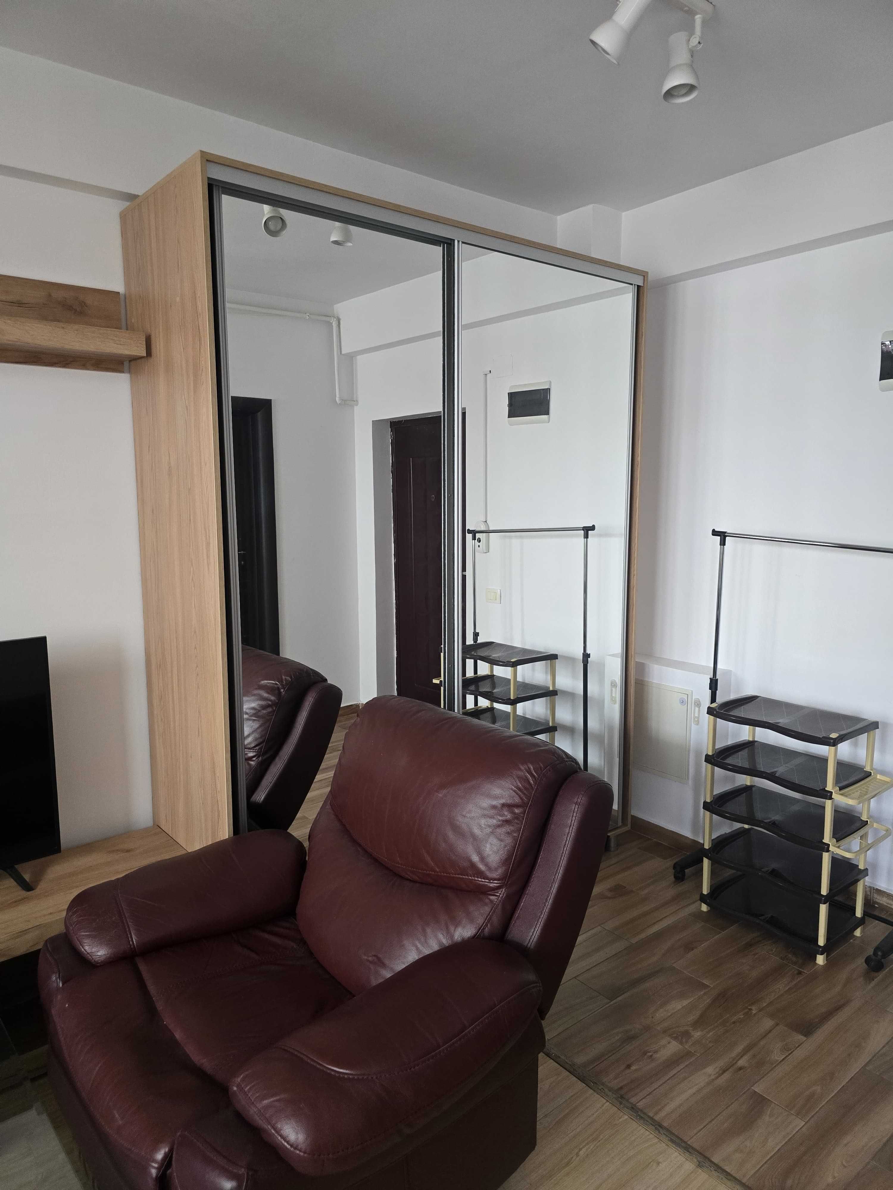 Inchiriez Garsoniera Militari Residence Tineretului