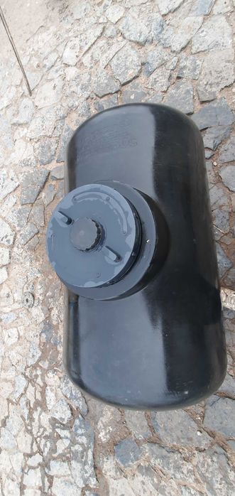 Vând butoi de plastic 500L "calitate superioara"  700 de lei.