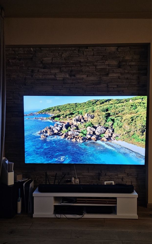 Телевизор Samsung 8K QLED 75”