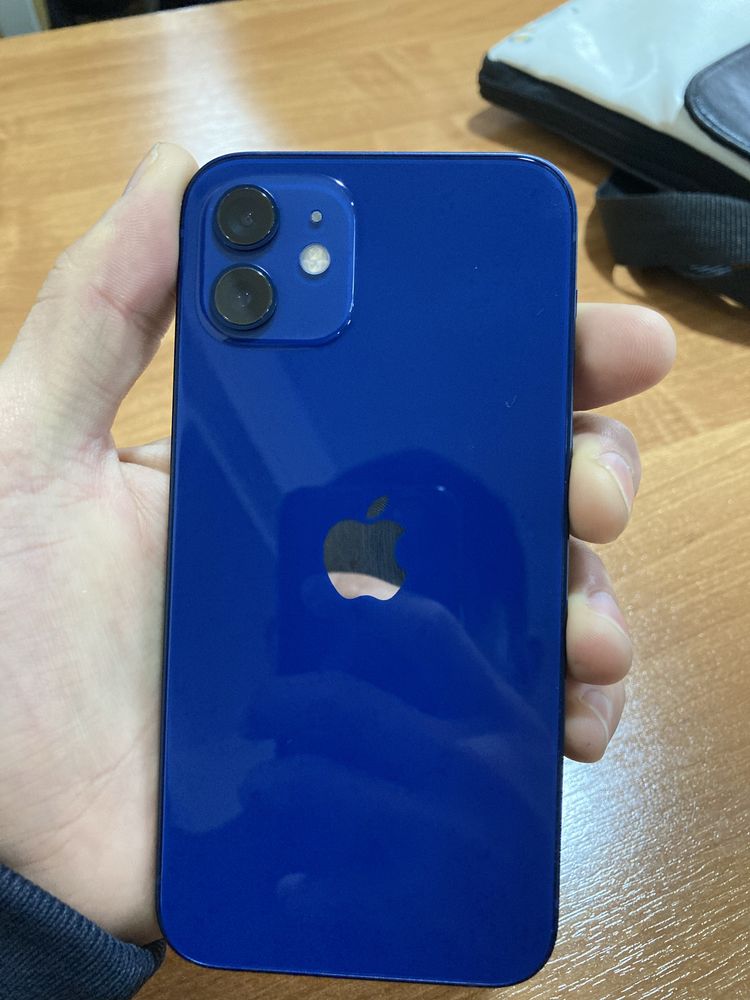 Iphone 12 64gb  blue