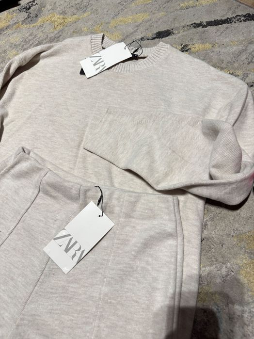 Екип/анцуг/комплект ZARA суичър Guess S размер