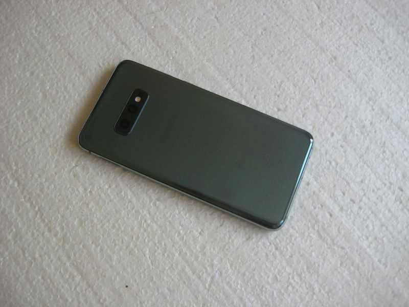 Samsung Galaxy S10e