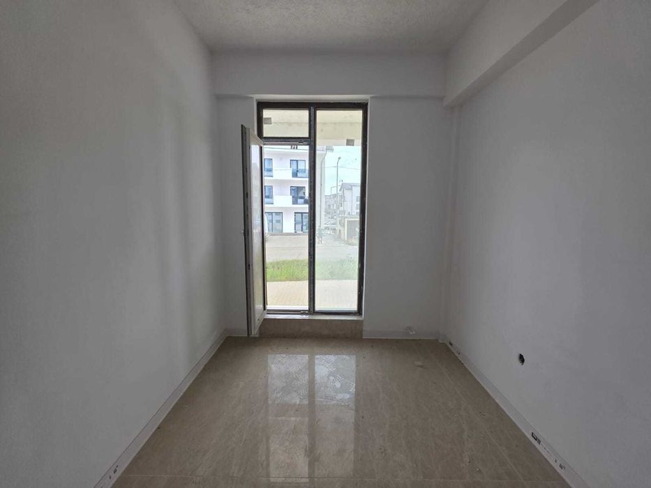 Spațiu de închiriat – ideal pentru birouri / activități comerciale