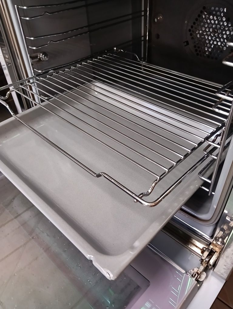 Иноксова печка за вграждане Миеле Miele с 2 години гаранция!