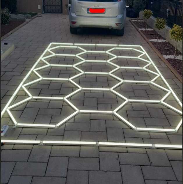 Iluminat garaj/showroom LED hexagonal