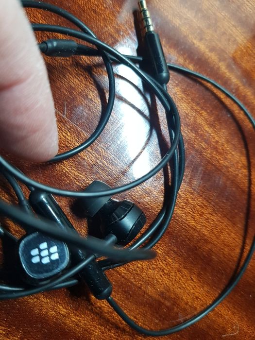 Vand casti BlackBerry fara probleme