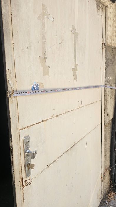 Гаражна врата МЕТАЛНА с каса