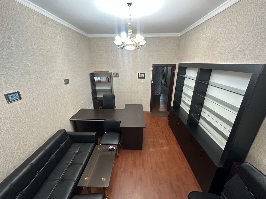 Офис в Ракат махалля