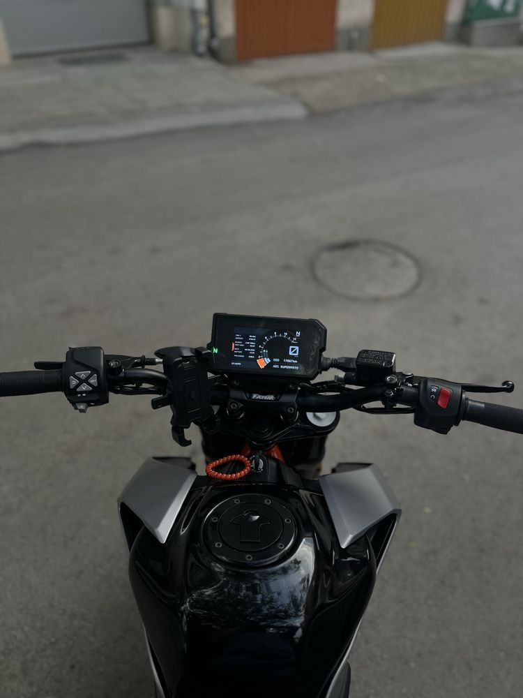 Ktm duke 125 2023