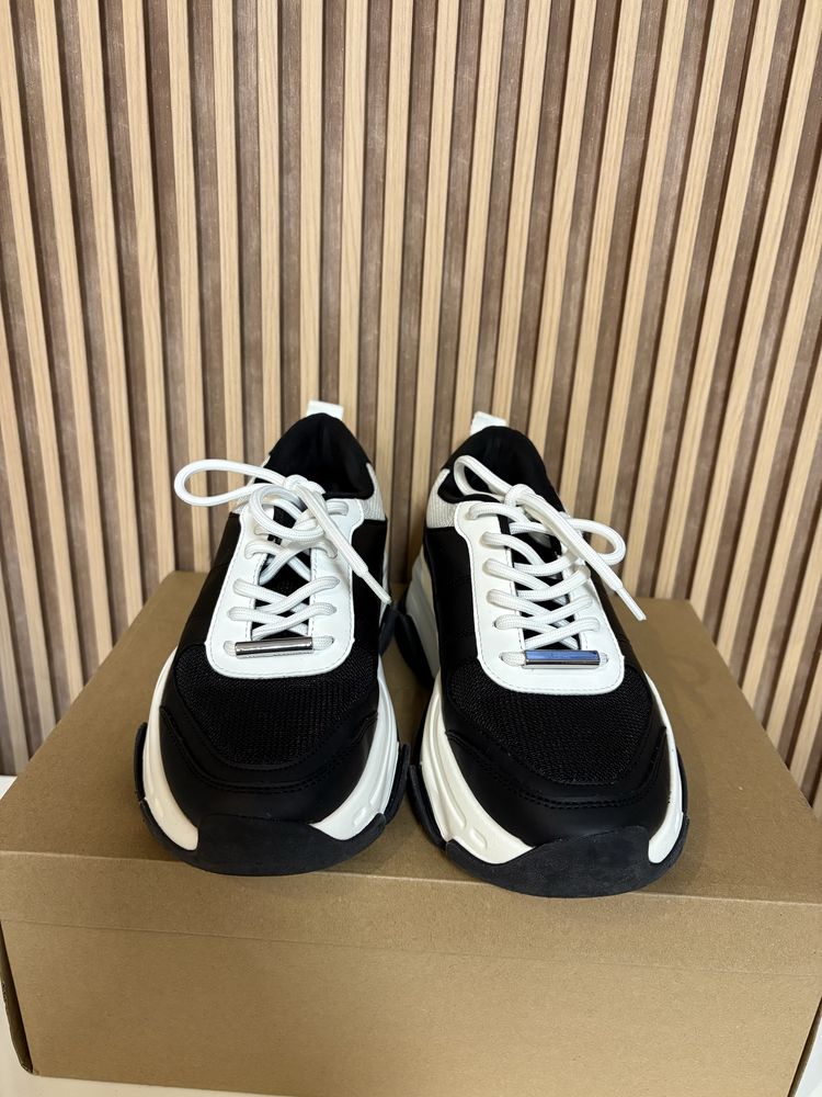 Сникърси Steve Madden 38