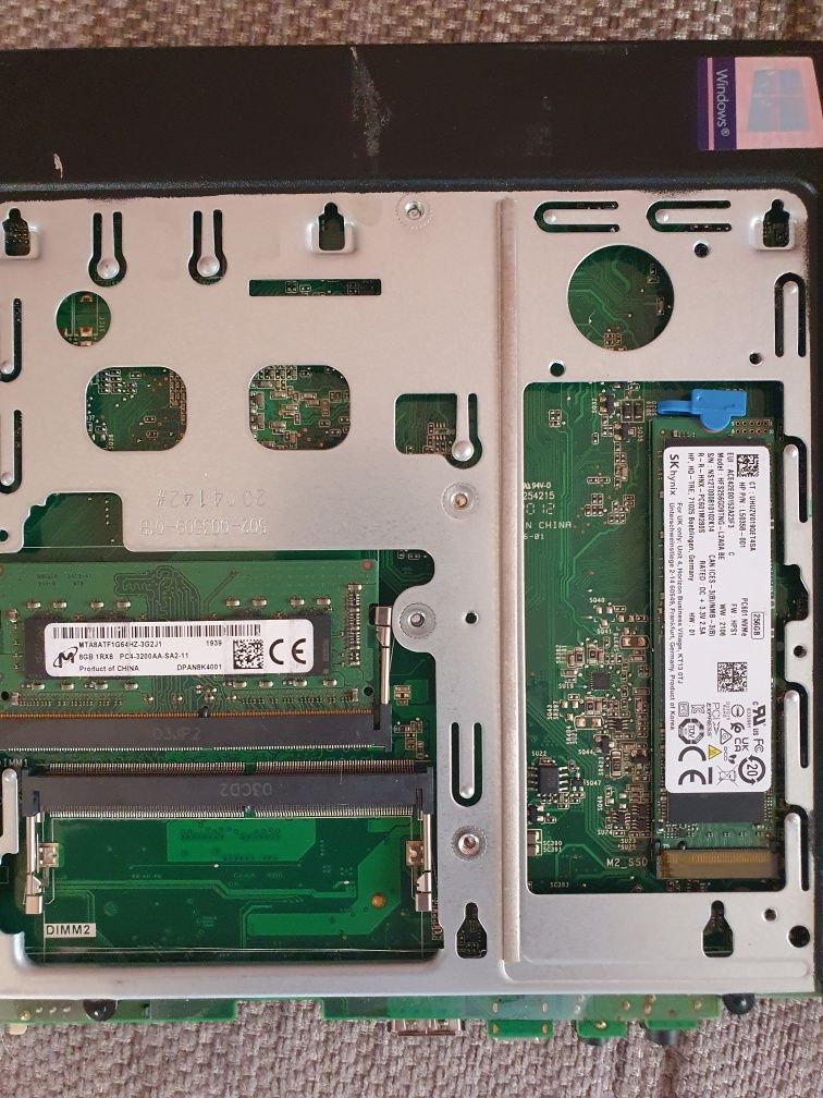 Vând Lenovo Thinkcentre Ryzen 5 pro
