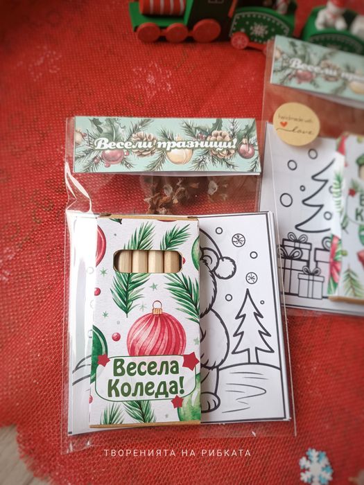 Коледен комплект за оцветяване за деца