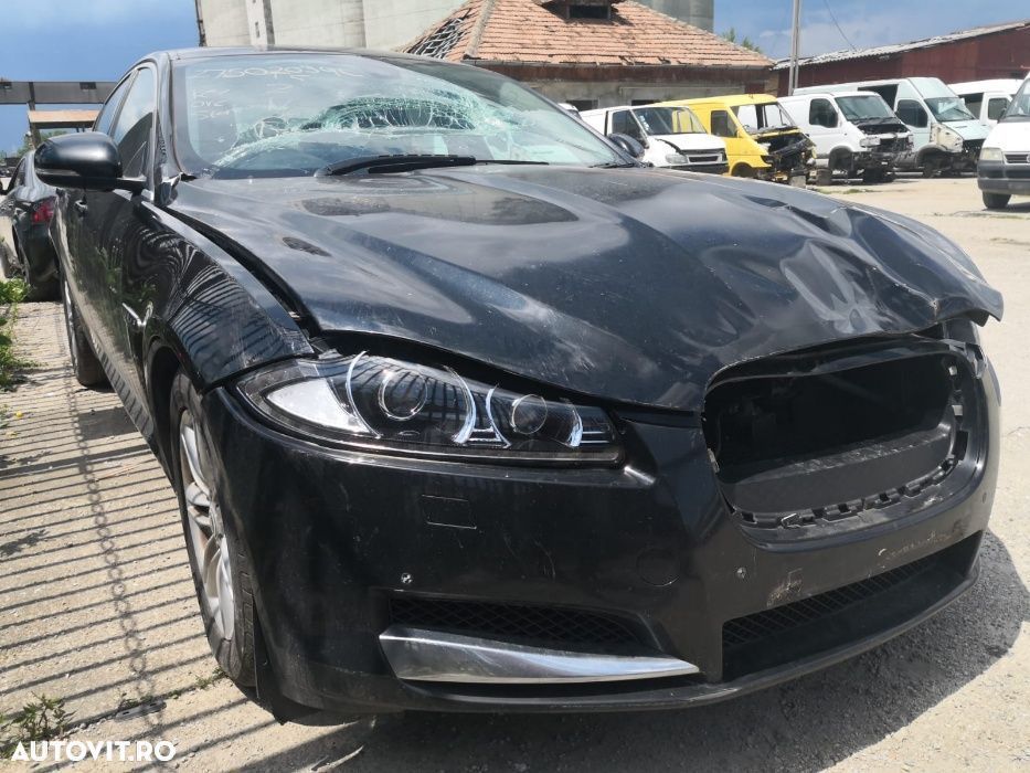 dezmembrez jaguar xf 2.2 euro5 facelift 224DT 2179 cmc 163 cp 190