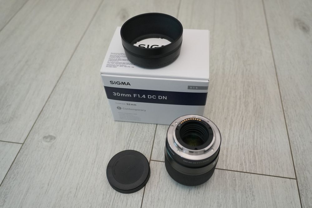 Sigma 30mm F1.4 prindere Sony E, ca nou