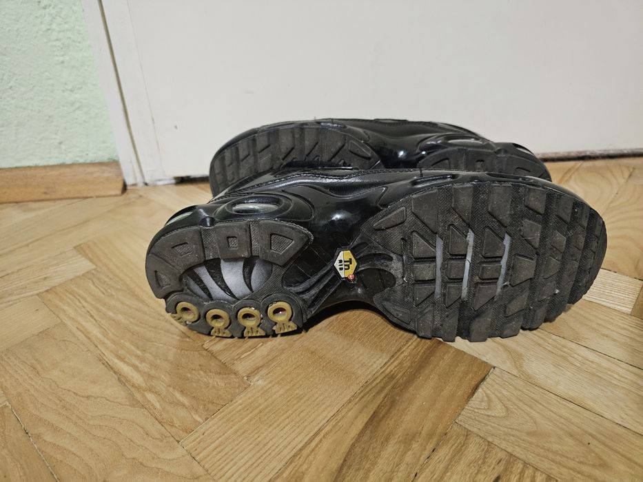 Nike Tn Air Max Plus 42 номер. 100% оригинални.