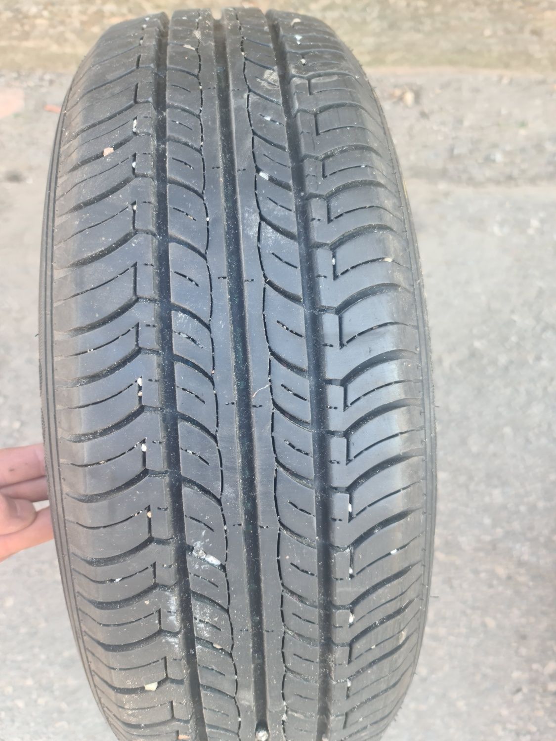 Гуми с джанти 2 бр. 175/65 R14