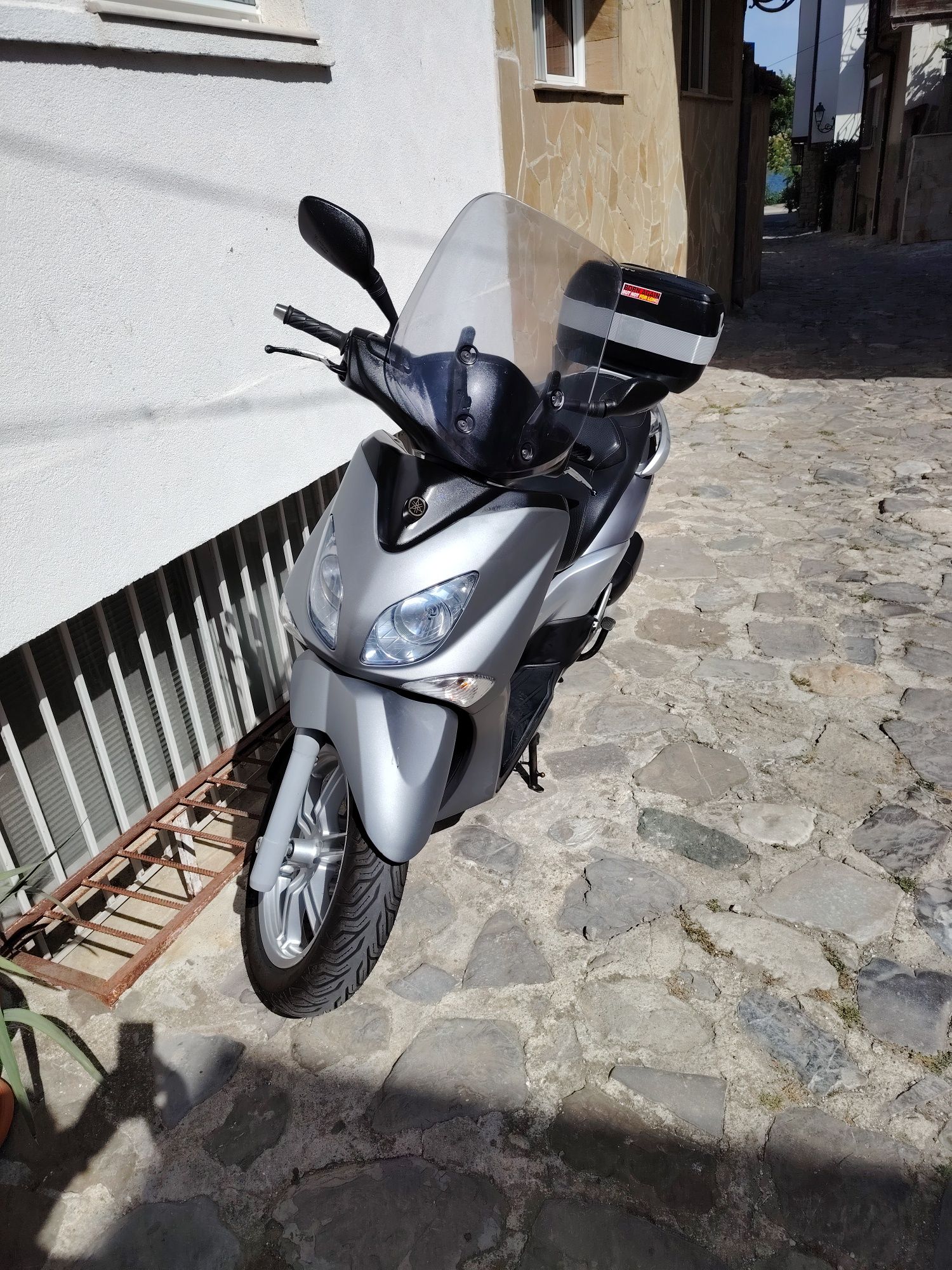 ПРОДАВАМ Yamaxa X-Sity