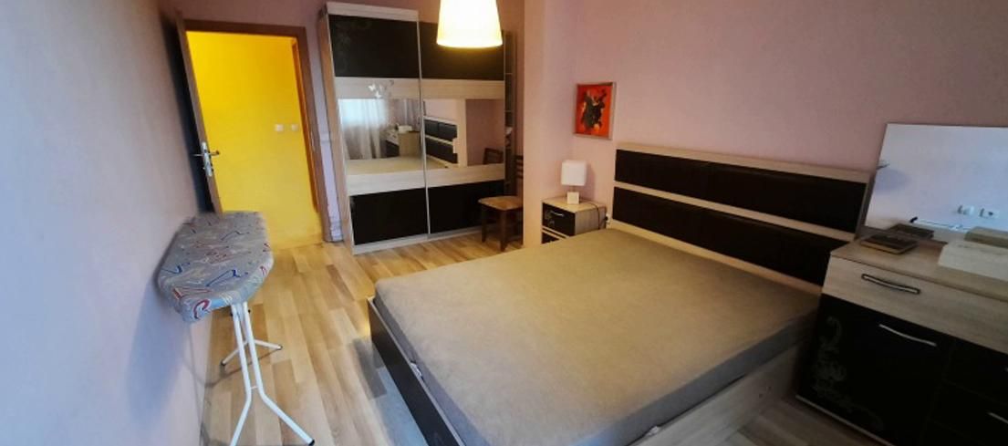 Дава се под наем Двустаен апартамент в Пловдив, Център - 65 кв.м за 375 € - Снимка #4