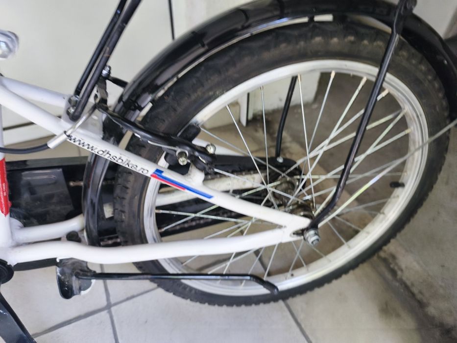 Bicicleta dhs pentru copii